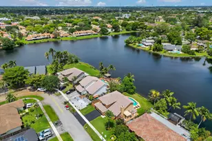 621 SW 98th Terrace, Pembroke Pines, FL 33025 - Photo 38