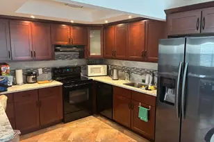 283 Saxony F, Delray Beach, FL 33446 - Photo 2
