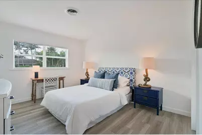 76 W Fairview W, Tequesta, FL 33469 - Photo 18