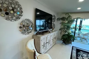 200 Intracoastal Pl, Jupiter, FL 33469 - Photo 14
