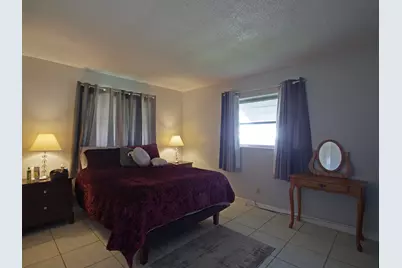 5813 NW 82nd Avenue, Tamarac, FL 33321 - Photo 14