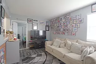 5813 NW 82nd Ave, Tamarac, FL 33321 - Photo 10