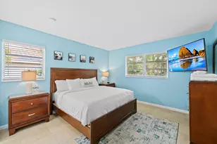 3240 Spanish River Dr, Lauderdale by the Sea, FL 33062 - Photo 14