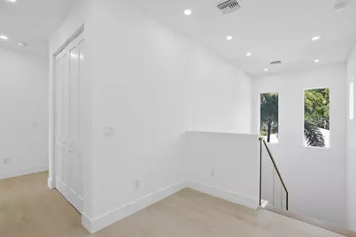 309 Claremont Lane, West Palm Beach, FL 33404 - Photo 28