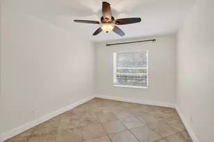 9761 Darlington Pl, Cooper City, FL 33328 - Photo 28