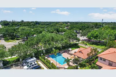 9761 Darlington Place, Cooper City, FL 33328 - Photo 32