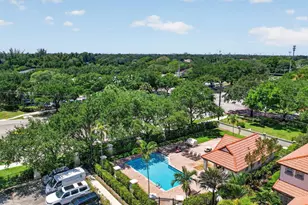 9761 Darlington Pl, Cooper City, FL 33328 - Photo 32