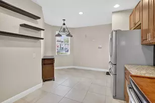 9761 Darlington Pl, Cooper City, FL 33328 - Photo 6