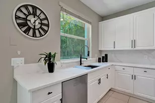 6020 NW 104th Ln, Parkland, FL 33076 - Photo 18