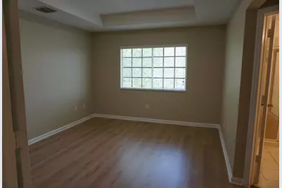 2030 Nassau Drive, West Palm Beach, FL 33404 - Photo 8