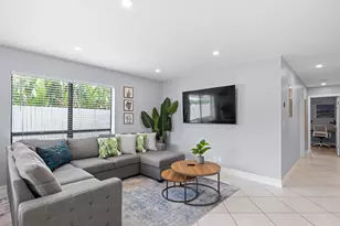 3370 NE 5th Dr, Boca Raton, FL 33431 - Photo 28