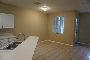 2022 Freeport Ln, Riviera Beach, FL 33404 - Photo 6