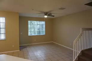 2022 Freeport Ln, Riviera Beach, FL 33404 - Photo 4