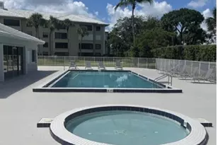 3636 Whitehall Dr, West Palm Beach, FL 33401 - Photo 24