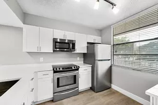 3636 Whitehall Dr, West Palm Beach, FL 33401 - Photo 1