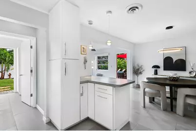 2640 NW 9th Lane, Wilton Manors, FL 33311 - Photo 12