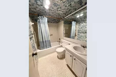 392 Grantham F #392, Deerfield Beach, FL 33442 - Photo 6