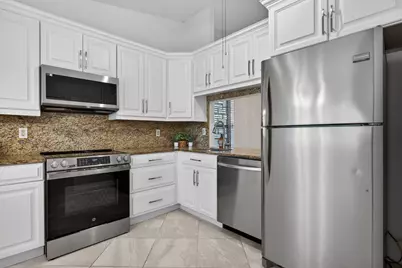 3254 Carambola Circle S, Coconut Creek, FL 33066 - Photo 6