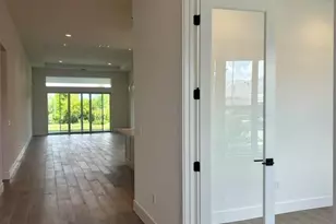 10178 Timber Crk Wy, Palm Beach Gardens, FL 33412 - Photo 4