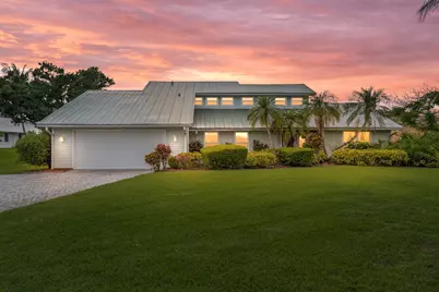 2415 NW Cove View, Stuart, FL 34994 - Photo 2