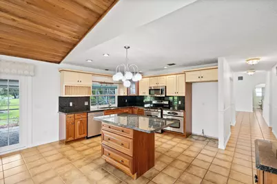 2415 NW Cove View, Stuart, FL 34994 - Photo 18