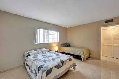 1300 N 12th Court #7b, Hollywood, FL 33019 - Photo 16