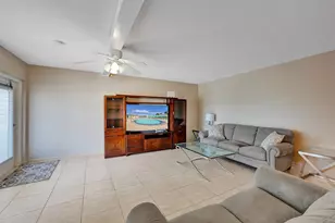 1300 N 12th Ct, Hollywood, FL 33019 - Photo 4