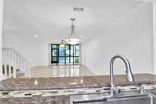 4821 NW 22nd St, Coconut Creek, FL 33063 - Photo 2