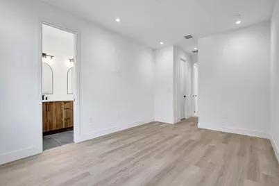 604 SW 7th Avenue, Fort Lauderdale, FL 33315 - Photo 24