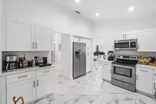 7200 Via Palomar, Boca Raton, FL 33433 - Photo 18