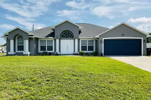 854 SW Paar Dr, Port Saint Lucie, FL 34953 - Photo 1