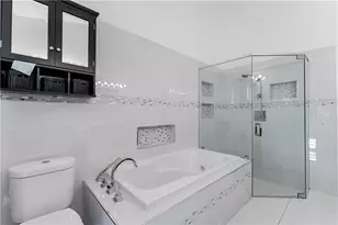 7200 SW 20th St, Plantation, FL 33317 - Photo 18