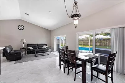 7200 SW 20th Street, Plantation, FL 33317 - Photo 10