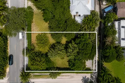 706 N Palmway B, Lake Worth, FL 33460 - Photo 2