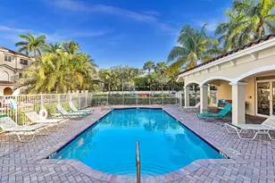 323 Bayfront Dr, Boynton Beach, FL 33435 - Photo 2