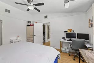 8061 NW 71st Ct, Tamarac, FL 33321 - Photo 20