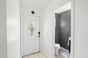 8061 NW 71st Ct, Tamarac, FL 33321 - Photo 12