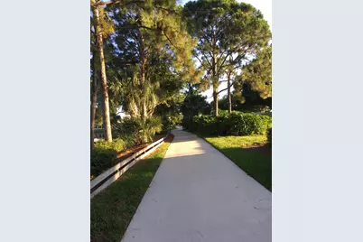 822 NW Sorrento Lane NW, Port Saint Lucie, FL 34986 - Photo 34