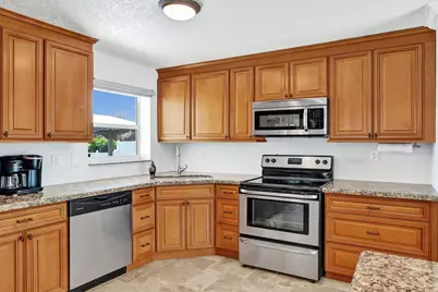 700 SE 5th Avenue, Pompano Beach, FL 33060 - Photo 14