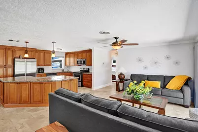 700 SE 5th Avenue, Pompano Beach, FL 33060 - Photo 8