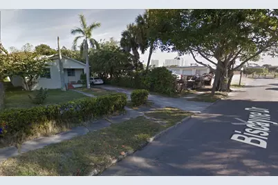 515 Biscayne Drive, West Palm Beach, FL 33401 - Photo 2