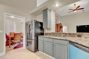 1701 SW Penrose Ave, Port Saint Lucie, FL 34953 - Photo 12
