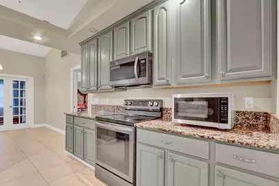 1701 SW Penrose Avenue, Port Saint Lucie, FL 34953 - Photo 14