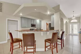 1701 SW Penrose Ave, Port Saint Lucie, FL 34953 - Photo 10