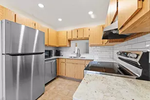 8515 Lakepoint Ct, Lake Worth, FL 33467 - Photo 8