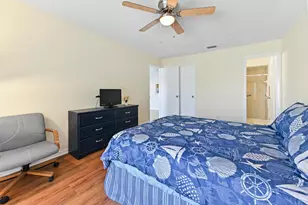 8515 Lakepoint Ct, Lake Worth, FL 33467 - Photo 12