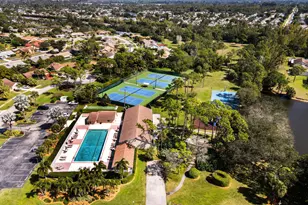 8515 Lakepoint Ct, Lake Worth, FL 33467 - Photo 26