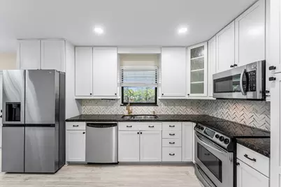 10725 Eureka Street, Boca Raton, FL 33428 - Photo 8
