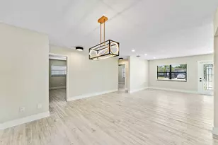 10725 Eureka St, Boca Raton, FL 33428 - Photo 6
