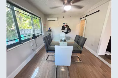 1070 NE 158th Street, North Miami Beach, FL 33162 - Photo 6